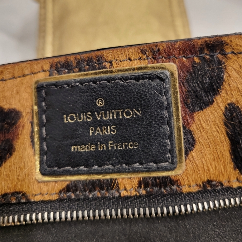 😍 AUTHENTIC Louis Vuitton LIMITED EDITION Leopard Polly GM handbag - Picture 5 of 16